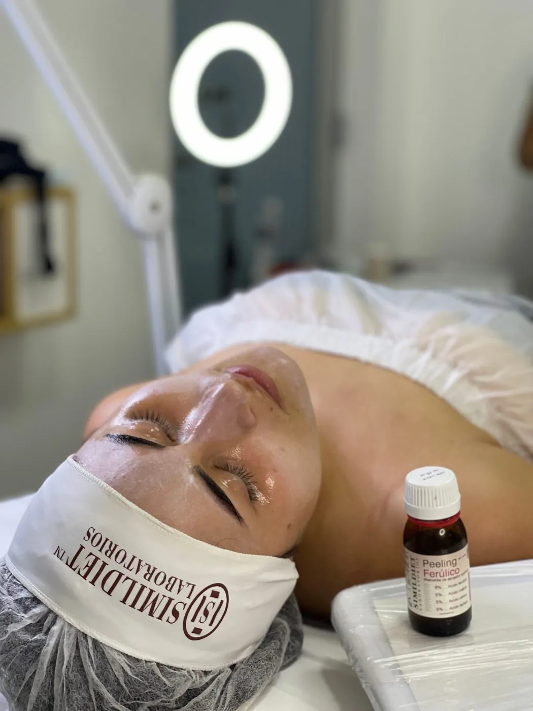 Facial Rejuvenecedor Bioage con microagujas